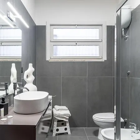 Principe Amedeo 184 Apartman *